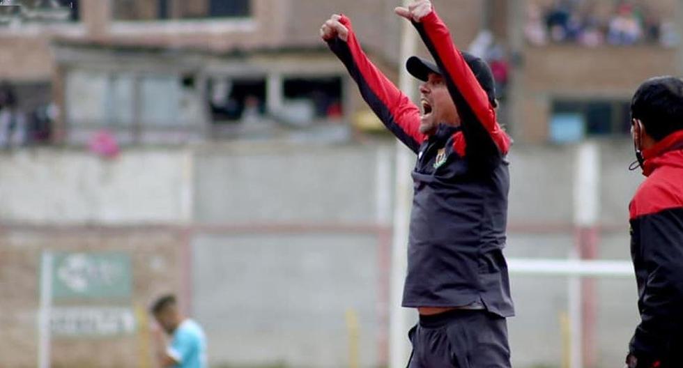 Carlos Desio habló sobre la chance de dirigir el primer equipo en Alianza Lima