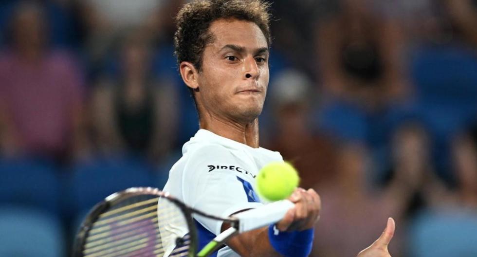 ¡Triunfazo peruano! Juan Pablo Varillas venció a Fábián Marozsán en el ATP 250 de Amberes