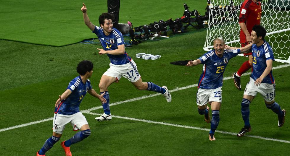 Los ‘Samuráis Azules’ dan la sorpresa: Japón derrotó 2-1 a España y clasificó a octavos del Mundial