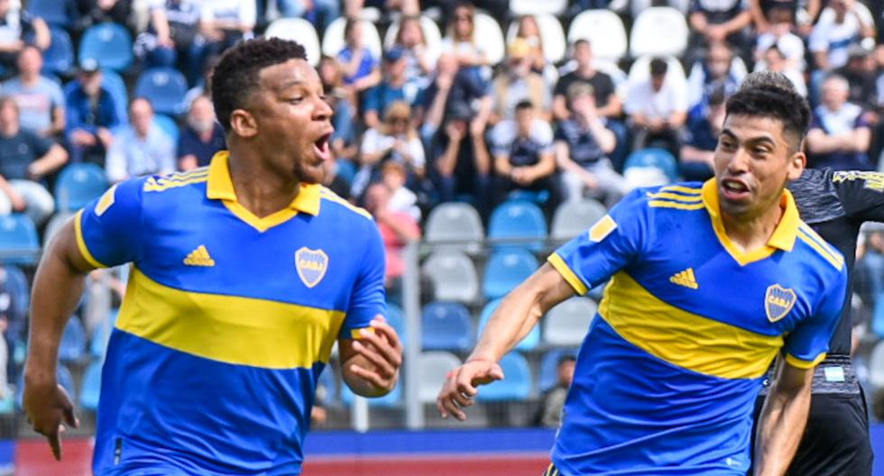 Getting closer: Boca defeated Gimnasia 2-1 and remains the leader of the Argentine League.