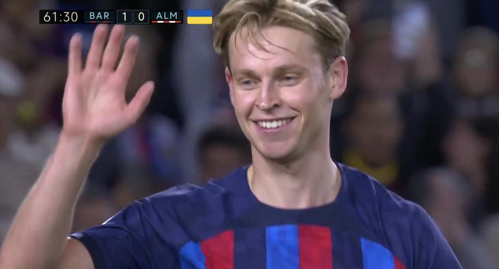Inatajable remate: De Jong marcó el 2-0 parcial de Barcelona ante Almería 