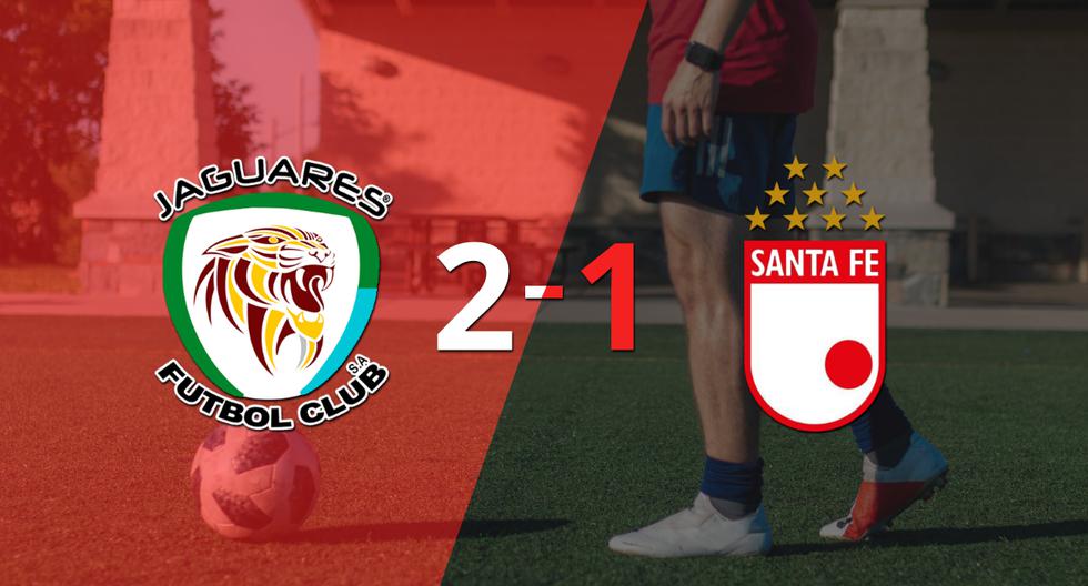 Con dos goles de Pablo Rojas, Jaguares venció a Santa Fe