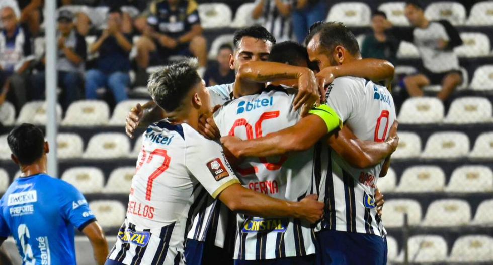 Con corazón y poco fútbol: ¿por qué Alianza Lima aún no convence pese a vencer 1-0 a Blooming?