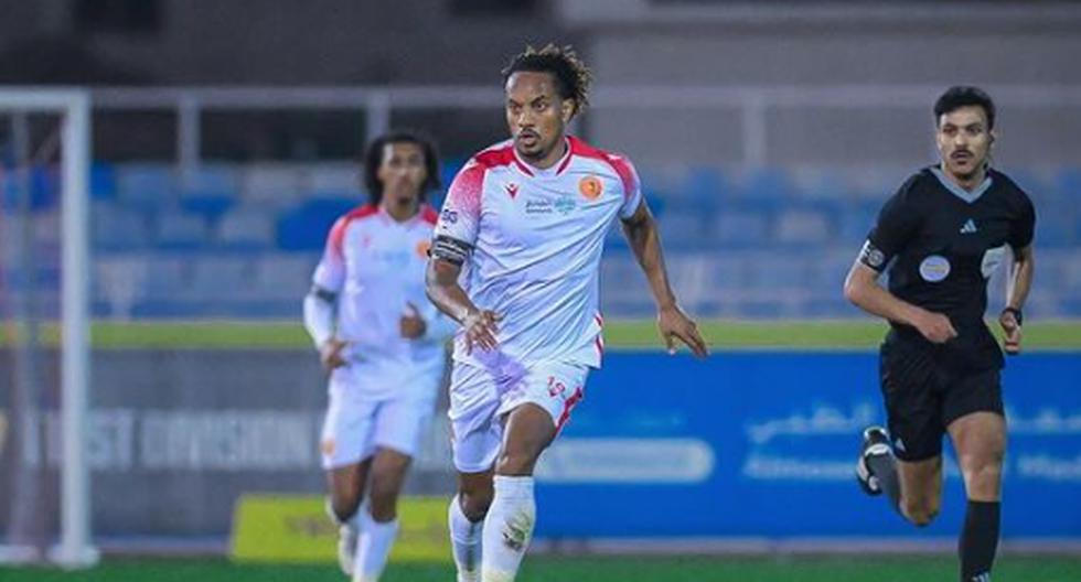 “Victoria de lejos”: André Carrillo, en la cima de la Segunda División Saudí con Al Qadisiyah