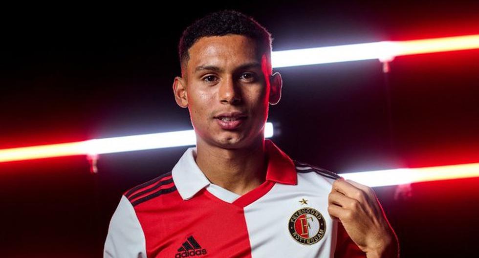 Debe esperar: Marcos López no debutará con Feyenoord este fin de semana