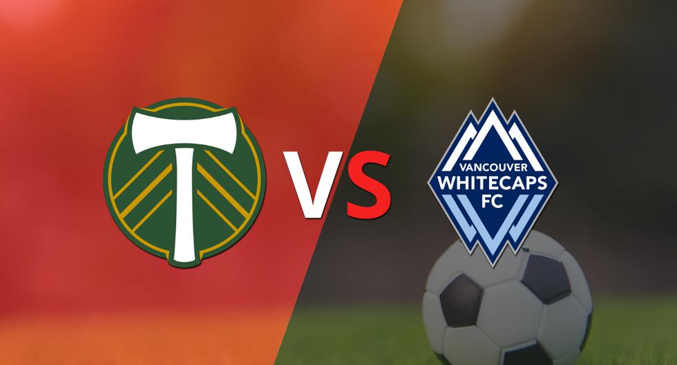 The first half ends with a victory for Vancouver Whitecaps FC against Portland Timbers by 1-0.