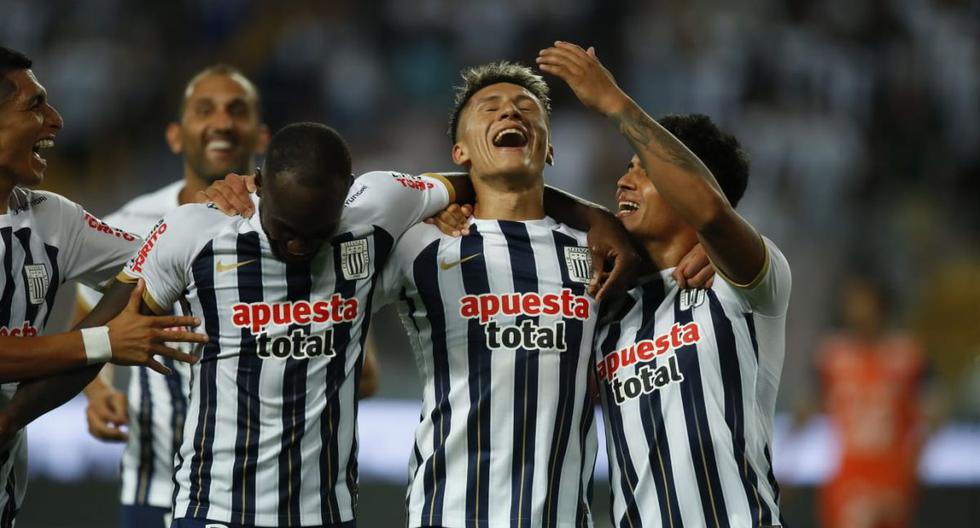 Noche blanquiazul: Alianza Lima venció 2-1 a César Vallejo en el Estadio Nacional