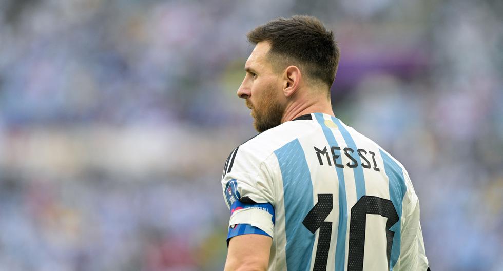 La Argentina de Messi debutó con derrota por 2-1 ante Arabia Saudita