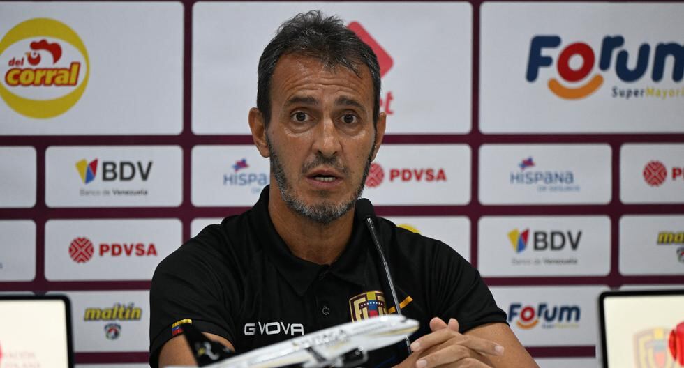 Fernando Batista: “Va a ser un partido donde Perú va a salir de entrada”