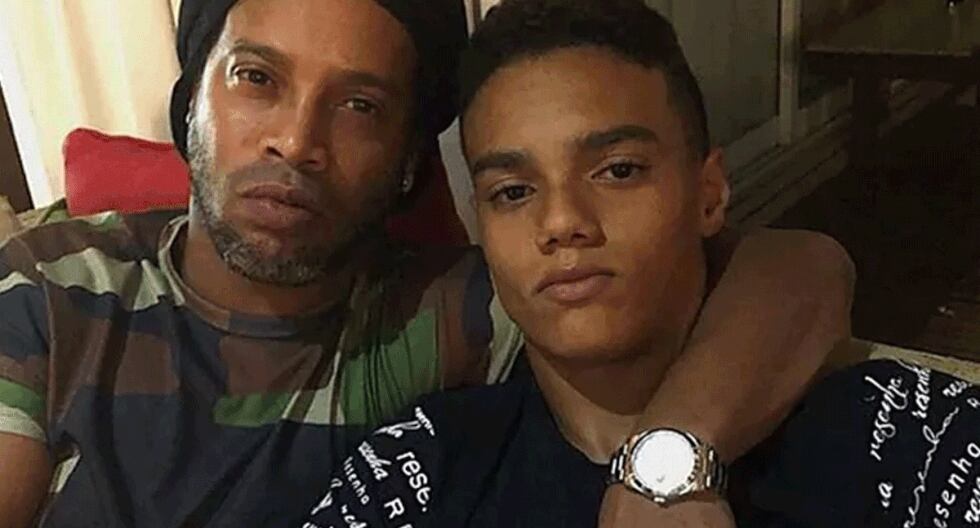 The dynasty continues at Camp Nou: Ronaldinho's son will sign for Barça.