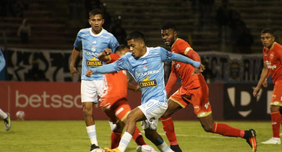 Imbatible en la altura: Cristal venció 2-1 a Sport Huancayo por Liga 1