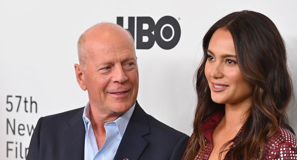 La esposa de Bruce Willis revela todos los sacrificios que hace para cuidar al actor