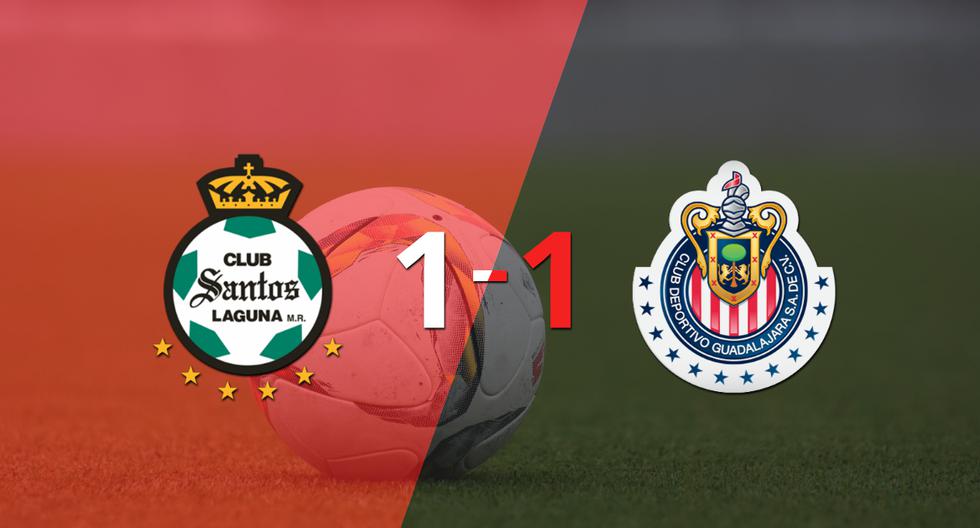 Reparto de puntos en el empate a uno entre Santos Laguna y Chivas