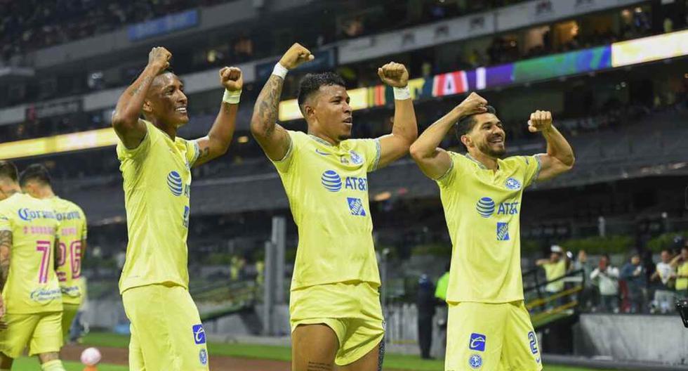 They win big again! América beats Puebla 5-1 in the second leg of the playoffs.
