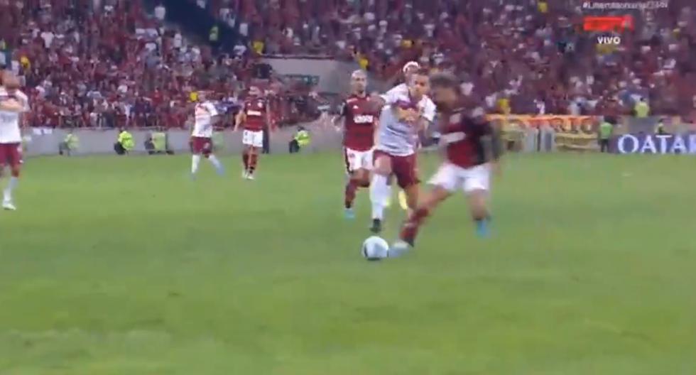 Party in Brazil: Quiñones own goal for Flamengo's 2-0 lead over Tolima in the Copa Libertadores.
