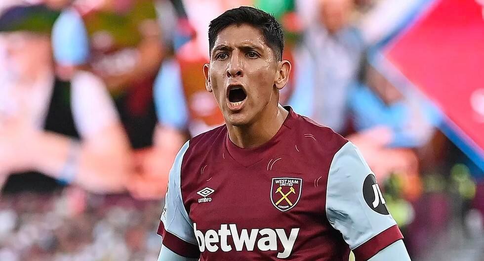 Edson Álvarez aims to earn a place in West Ham's starting eleven after his debut.