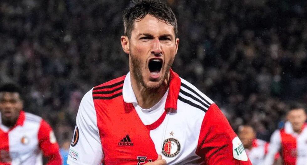 En la mira del Sevilla: ¿saldrá Santiago Giménez del Feyenoord en el mercado de invierno?