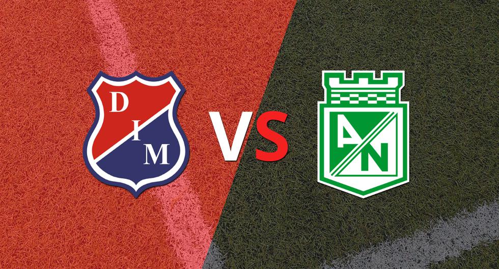 The first half ends with a 4-1 victory for Independiente Medellín vs At. Nacional.