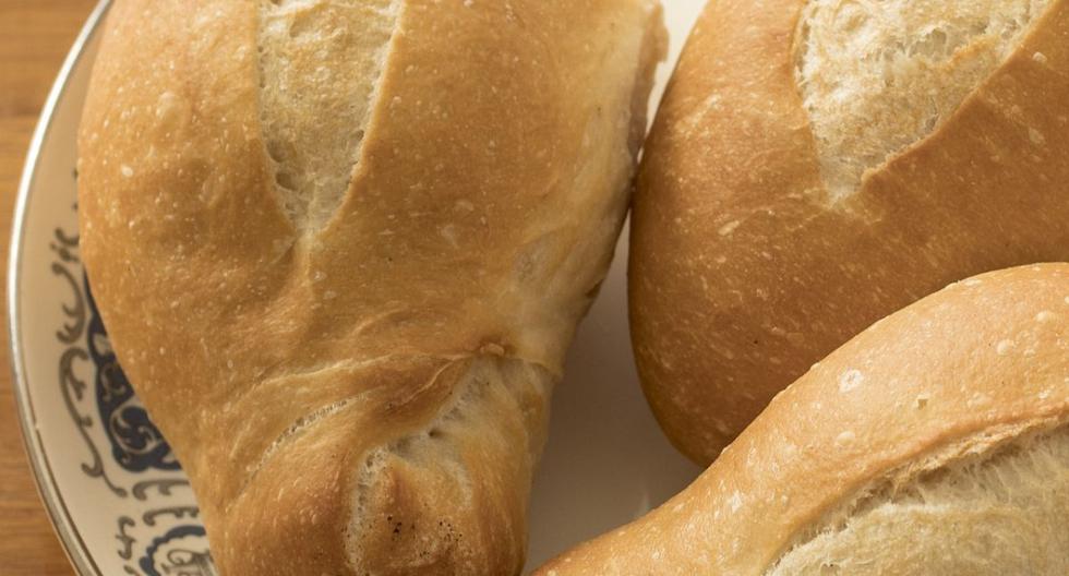 El método para que tu pan duro vuelva a estar suave