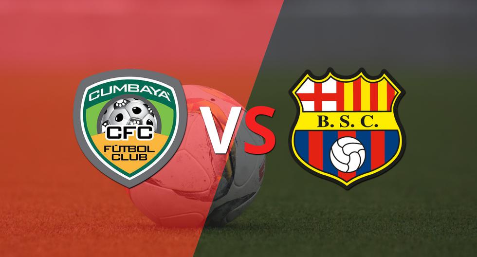 The game between Cumbayá FC and Barcelona begins at El Batán's Colossus.