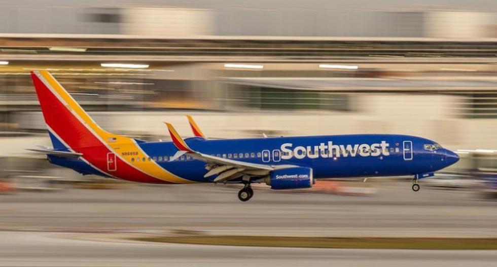 Gobierno de Estados Unidos contra aerolínea Southwest por racha de cancelaciones de vuelos en plenas fiestas