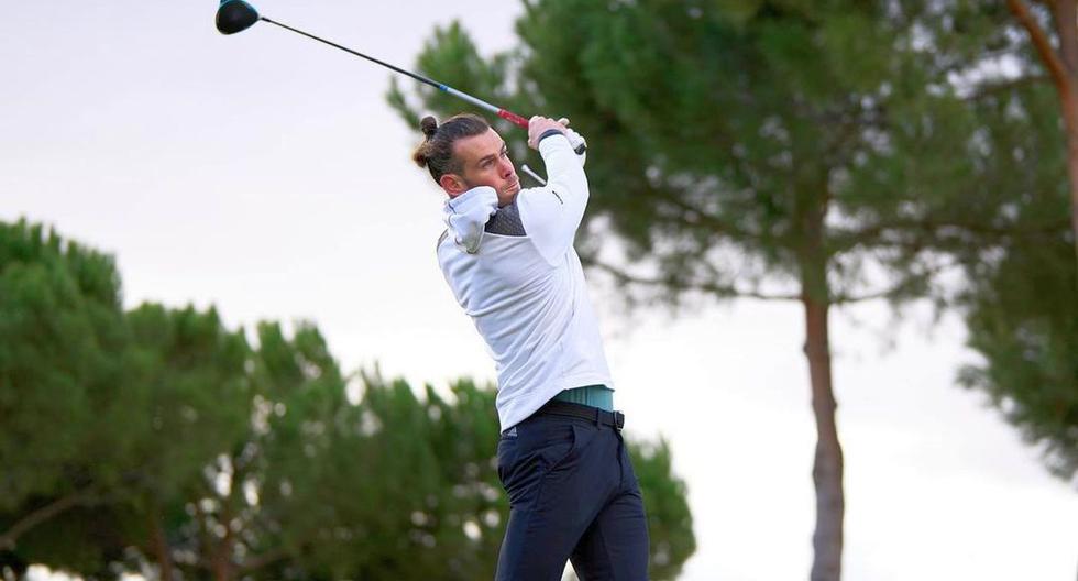 After two weeks of quitting football: Gareth Bale starts his career in golf.