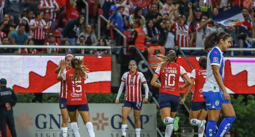 Guadalajara impone su autoridad y derrota a Monterrey en la Liga MX Femenil