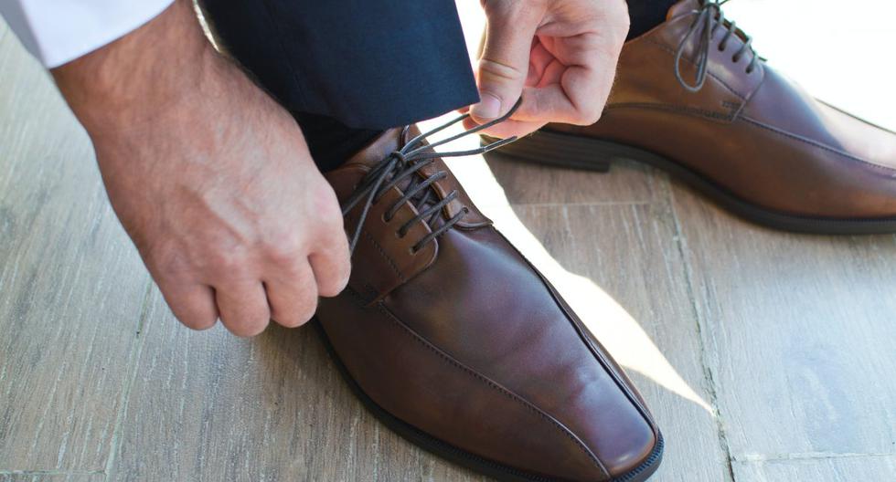 Cómo se puede agrandar un zapato usando trucos caseros