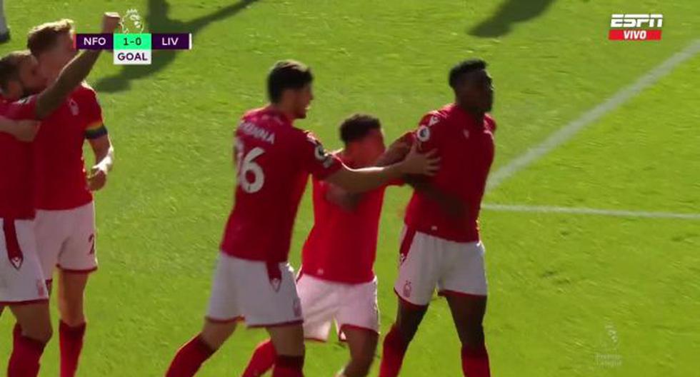 Sorprenden a los ‘reds’: gol de Awoniyi para el 1-0 en el Liverpool vs. Nottingham Forest 