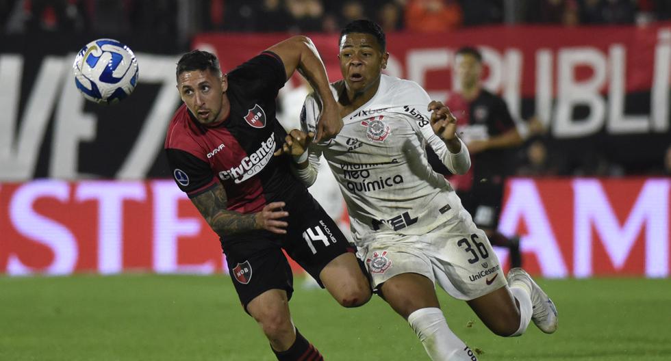 Corinthians empató 0-0 ante Newell’s y clasificó a cuartos de Copa Sudamericana