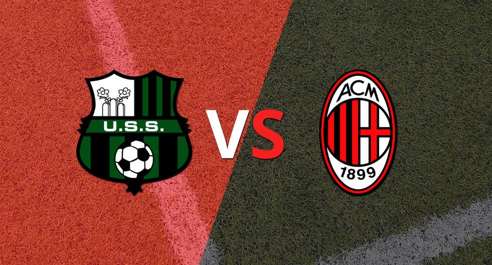 The second half begins goalless between Sassuolo and Milan.