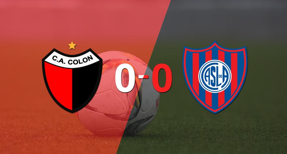 The match between Colón and San Lorenzo ended in a 0-0 draw.