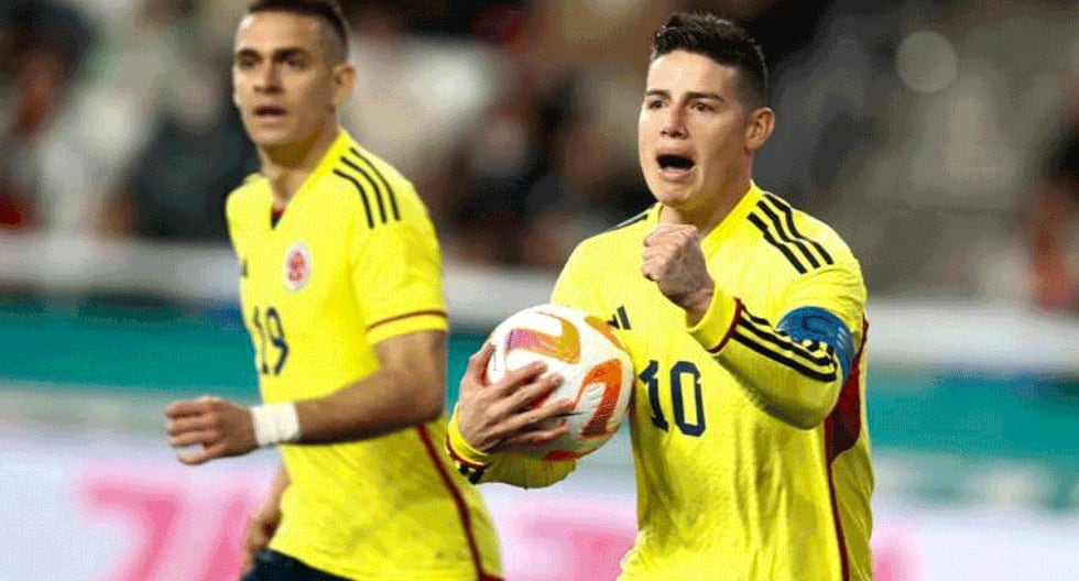 Closer to Falcao after scoring against Korea: James, Colombia's second all-time leading scorer.