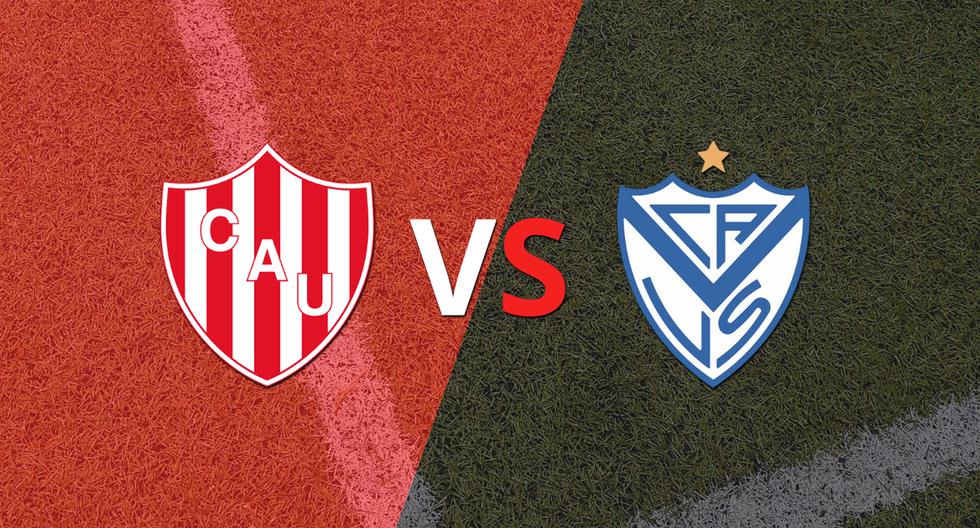 Termina el primer tiempo con una victoria para Vélez vs Unión por 1-0