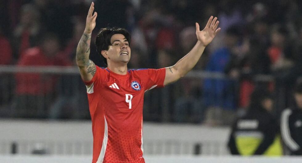 Víctor Dávila sobre el debut de Chile vs. Perú: “Hemos trabajado más en nosotros”