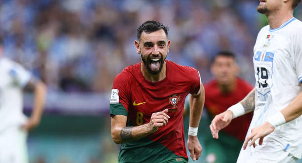 Alcanzó su doblete: gol de Bruno Fernandes, de penal, para el 2-0 de Portugal vs. Uruguay 