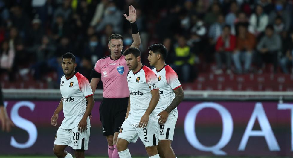 CONMEBOL sancionó a Melgar y a Pablo Lavallén por infracciones contra Inter
