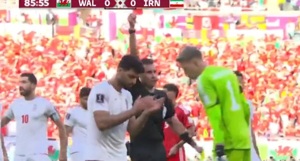 La primera expulsión en el Mundial 2022: Wayne Hennessey vio la roja en el Gales vs. Irán