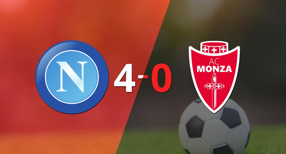 Khvicha Kvaratskhelia impulsó la victoria de Napoli frente a Monza con dos goles