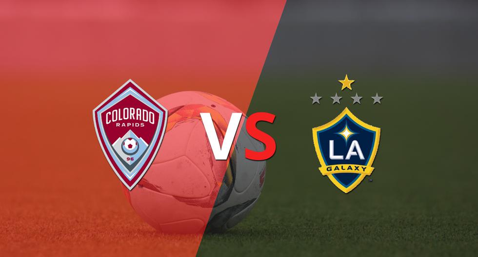 The first half ends with a victory for Colorado Rapids vs LA Galaxy by 1-0.