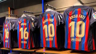 ¿Por qué se han agotado las camisetas del Barcelona en todo España?