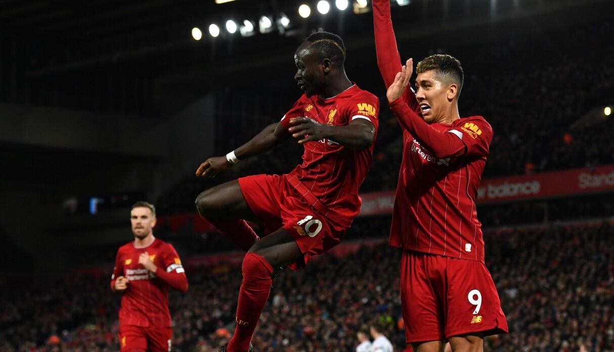Liverpool sumó su triunfo número 28 en los últimos 29 partidos que disputó por Premier League. (Foto: AFP)