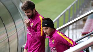 Igual lo quiere en Barcelona: Piqué recomendó no irse a Neymar porque "se iba a una cárcel de oro"
