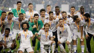 El CM del Real Madrid ‘incendia’ las redes: pide una vitrina más grande para los títulos del club