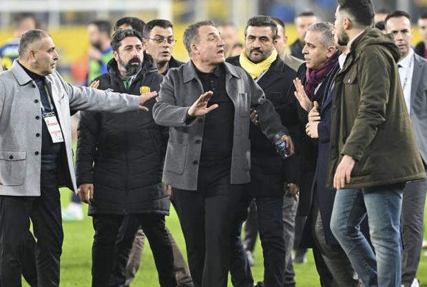 Faruk Koca, presidente de Ankaraguncu, agredió a un árbitro. (Foto: Getty Images)
