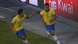 Brasil derrotó a Colombia por 2-1 y mantiene su invicto en la Copa América