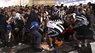 ¡Pánico y estampida! Caos entre hinchas de Juventus por supuesta explosión [VIDEO]