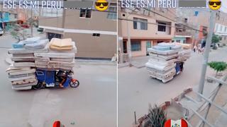 Video viral: Peruano se arriesga al llevar más de 20 colchones en una mototaxi