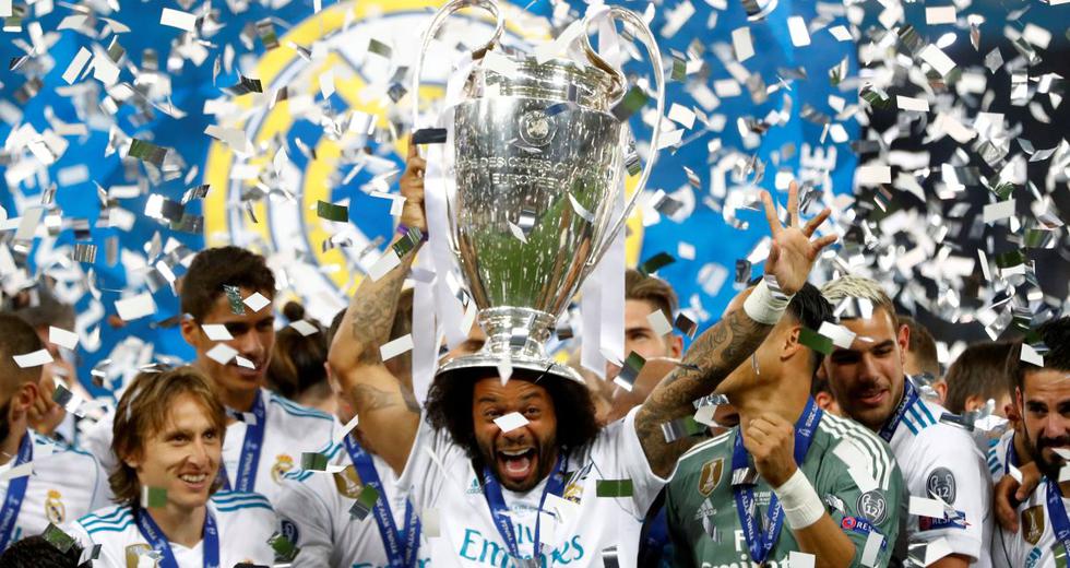 Las mejores fotos de los festejos del Real Madrid tras la obtención de la Champions League. (Agencias)