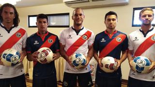 Deportivo Municipal presentó sus nuevas camisetas versión 2018